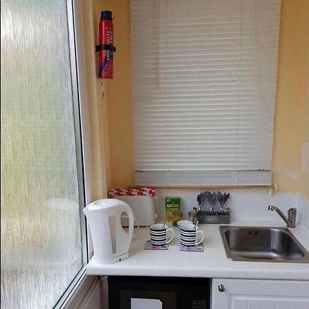 Self Contained Rooms In Central Torquay Exterior foto